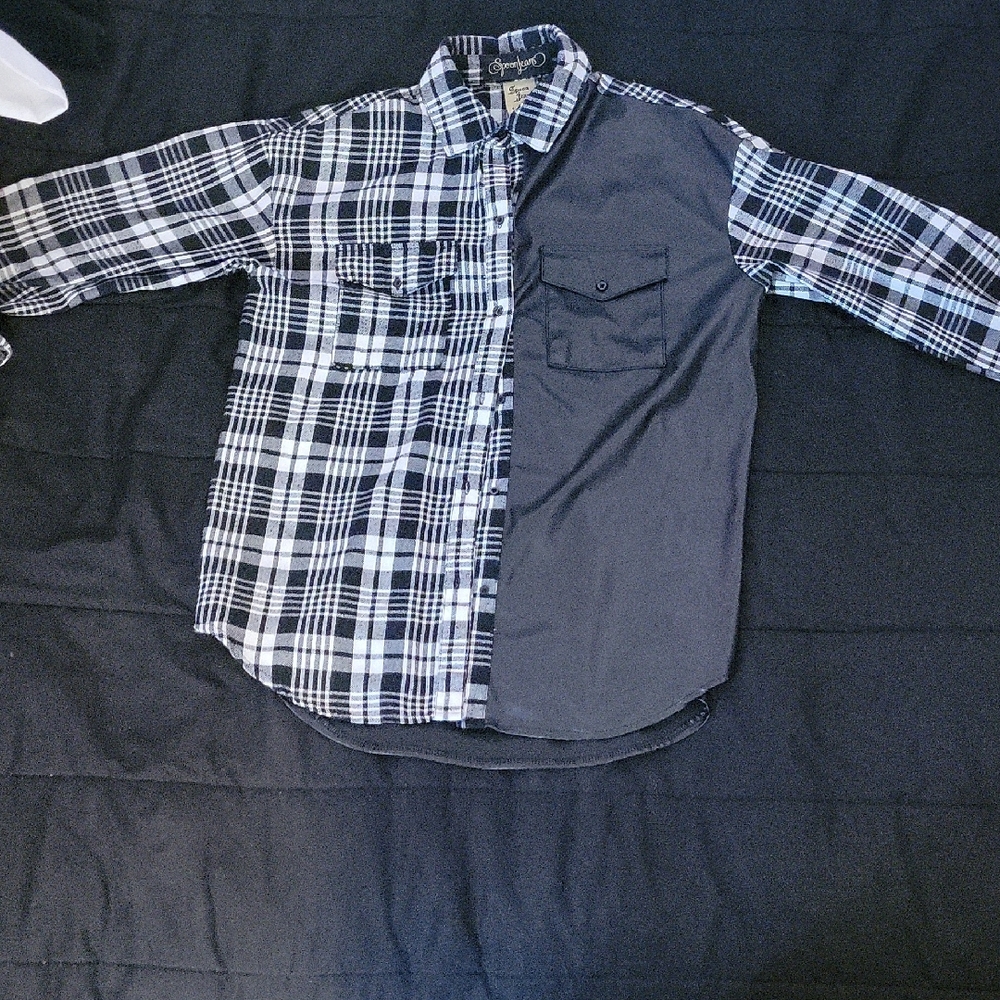 Women's Black and White Plaid Shirt